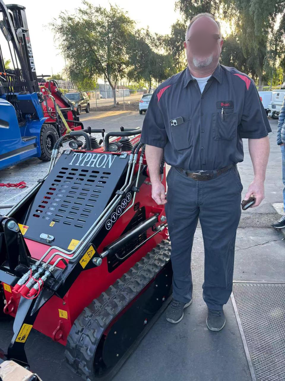 Mini skid steer delivered to customer