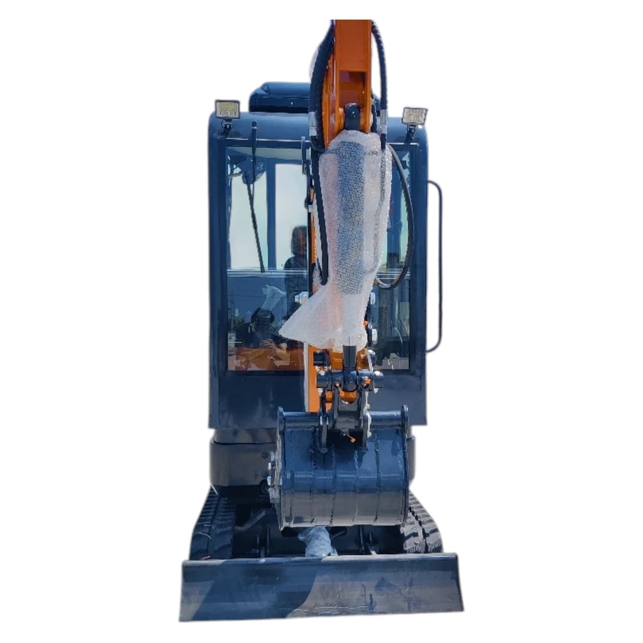 TYPHON TERROR XVIII Prestige 2 Ton Mini Excavator KUBOTA Diesel Engine (Yellow Edition) thumbnail 5